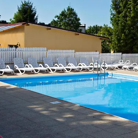 דירה Zlota Perla Z Widokiem Na Morze By Perlowa Przystan Rent סיאנוז'טי