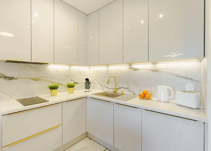 Zlota Perla Z Widokiem Na Morze By Perlowa Przystan Rent Apartman Sianozety